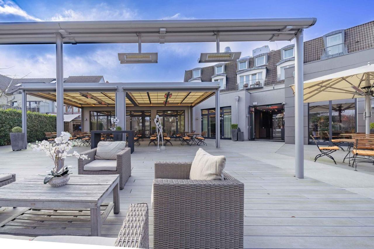 Ascari Parkhotel Pulheim Bagian luar foto